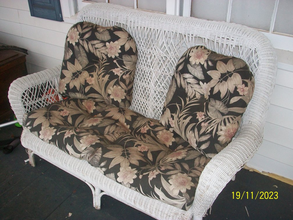 Image for Wicker loveseat