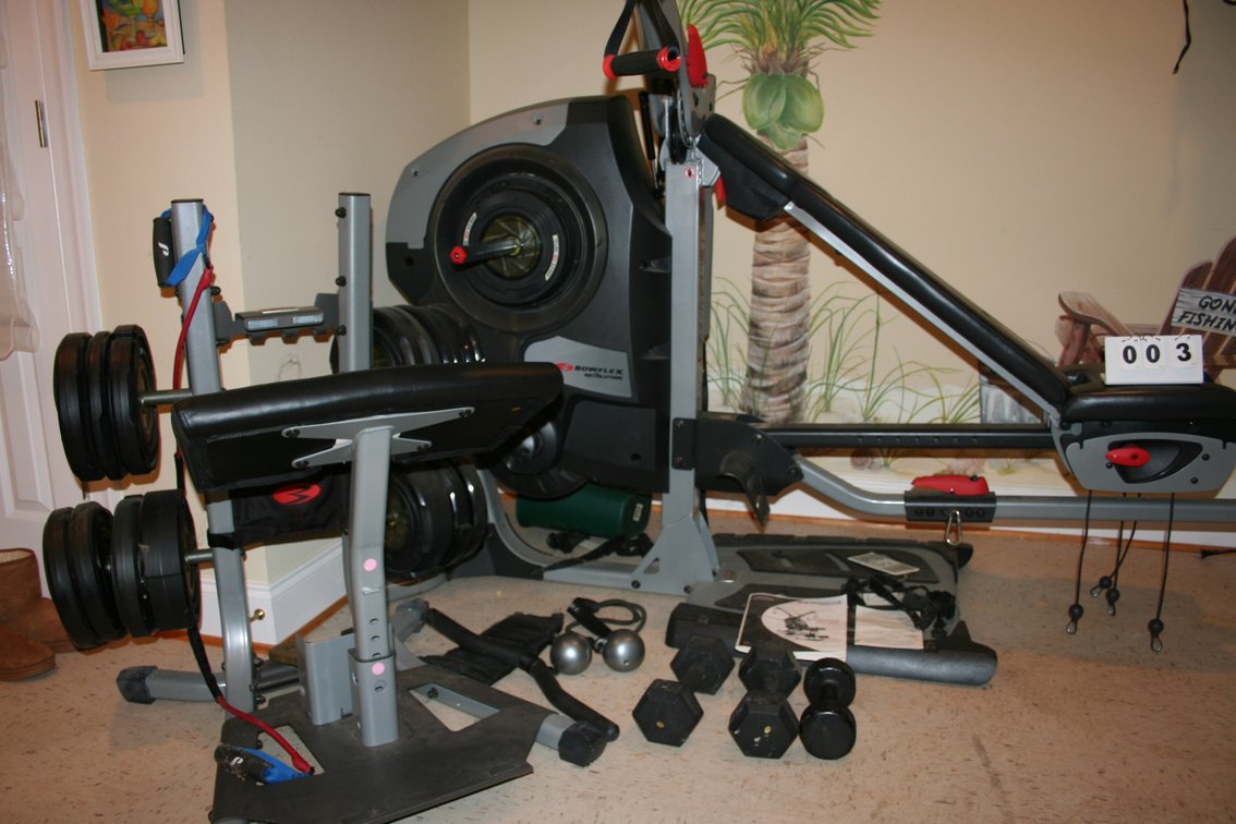 Image for Bowflex Revolution Exercise Equipment - Excellent Condition