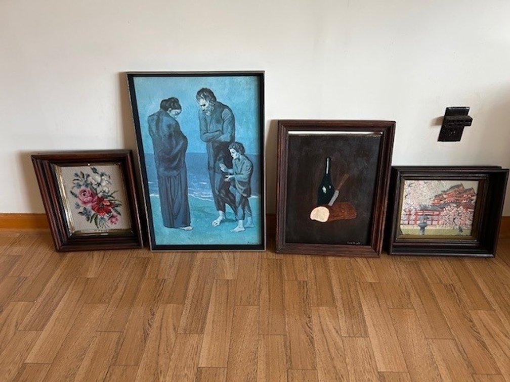 Image for 4 Framed pictures