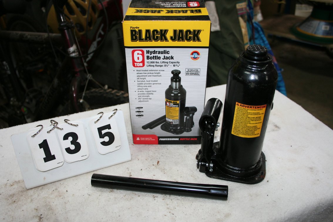 Image for 6 Ton Bottle Jack (Working)
