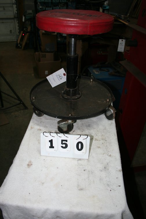Image for Craftsman Rolling Mechanics Stool Hydraulic