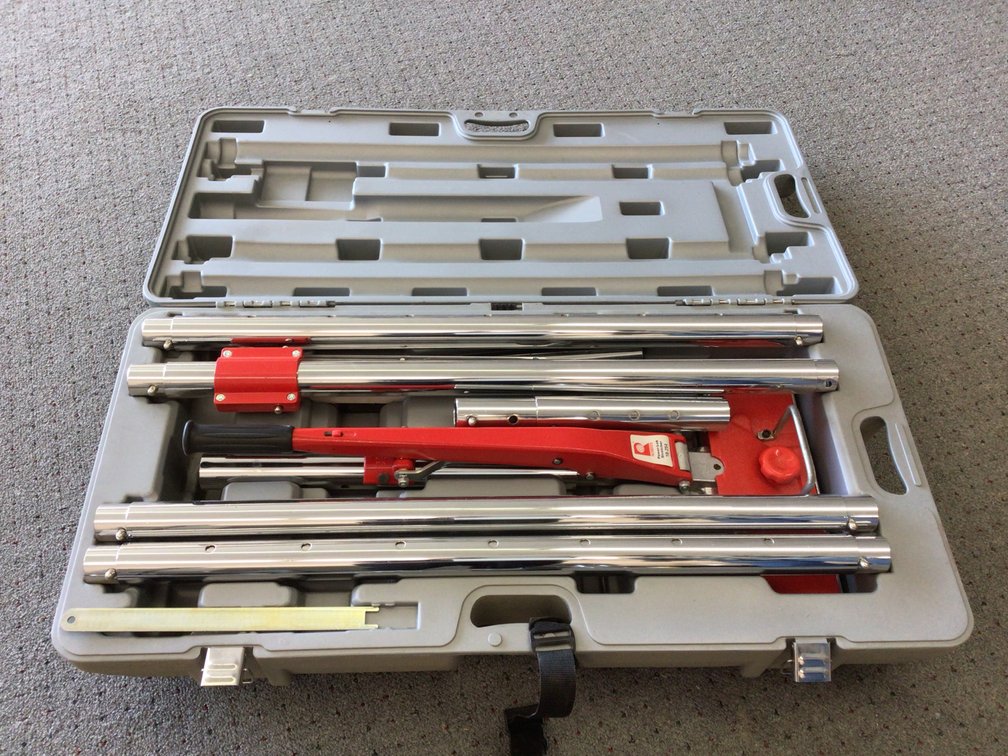Image for Carpet stretcher