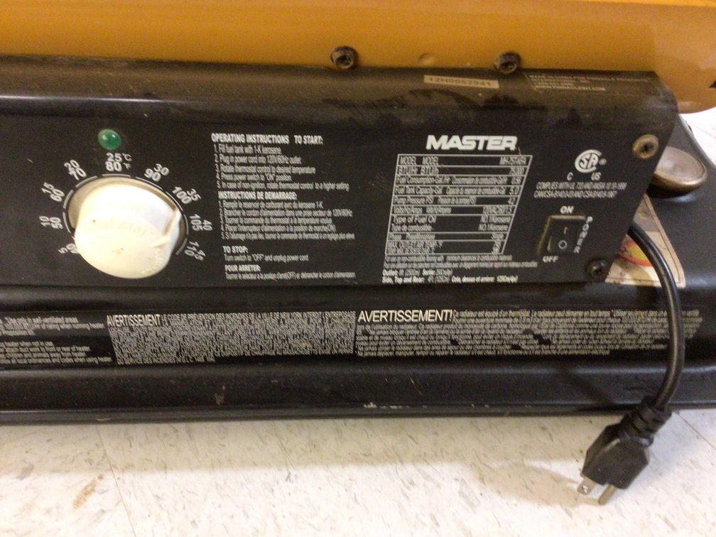 Image for Master Shop style kerosene space heater