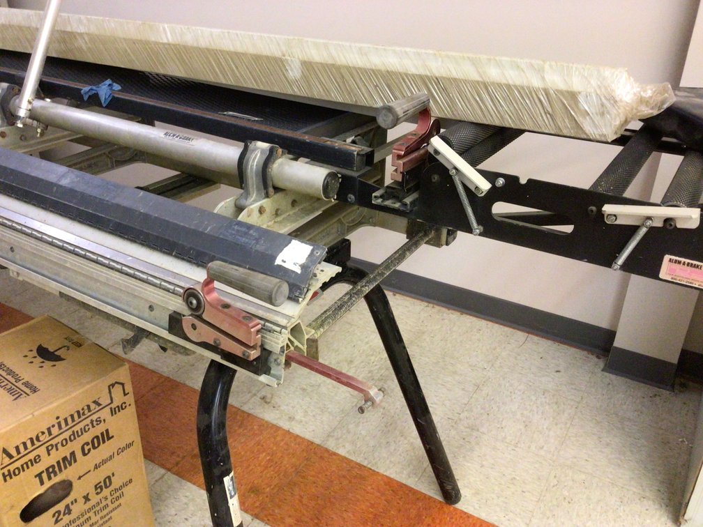 Image for Metal break with 5 boxes of trim coil