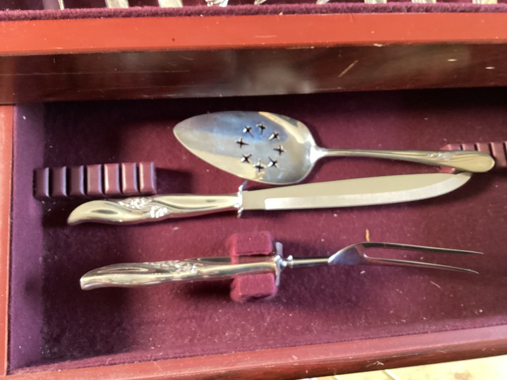 Image for Hope Chest IS Silver Plated Flatware