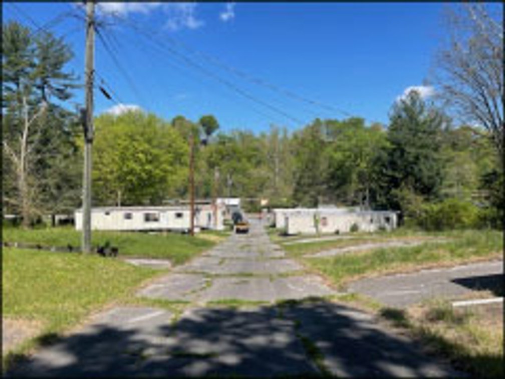 Image for Auction #3: 4481 Bluff City Highway, Bluff City, Tennessee