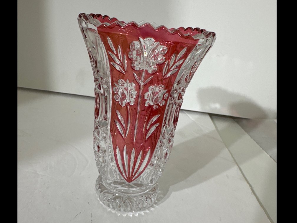 Image for Assorted glassware
