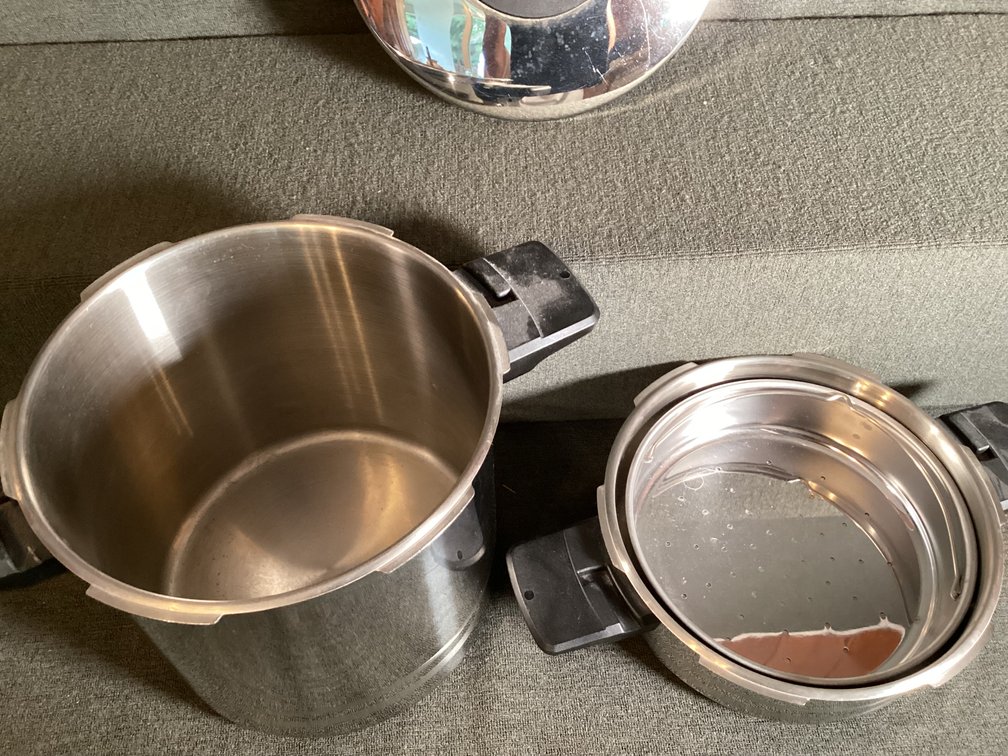Image for Magefesa Pressure Cookers
