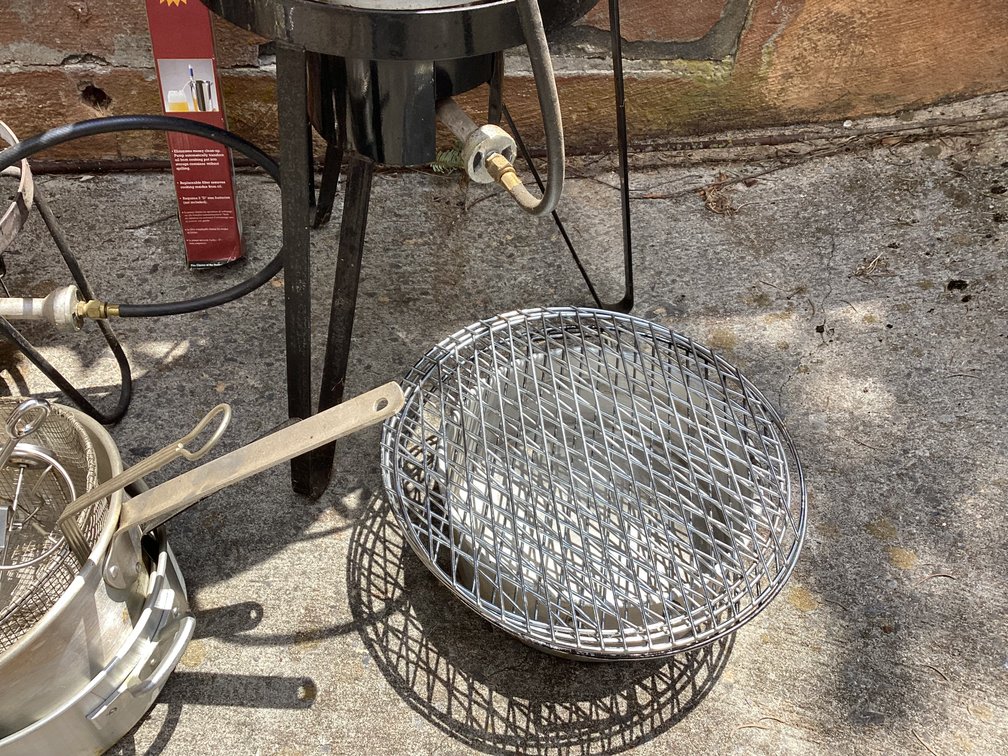 Image for Turkey Fryer and Accessories