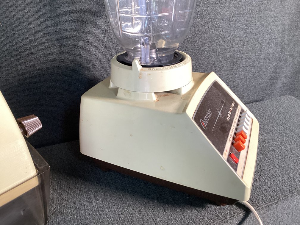 Image for Vintage Oster Blender and Ice Cursher