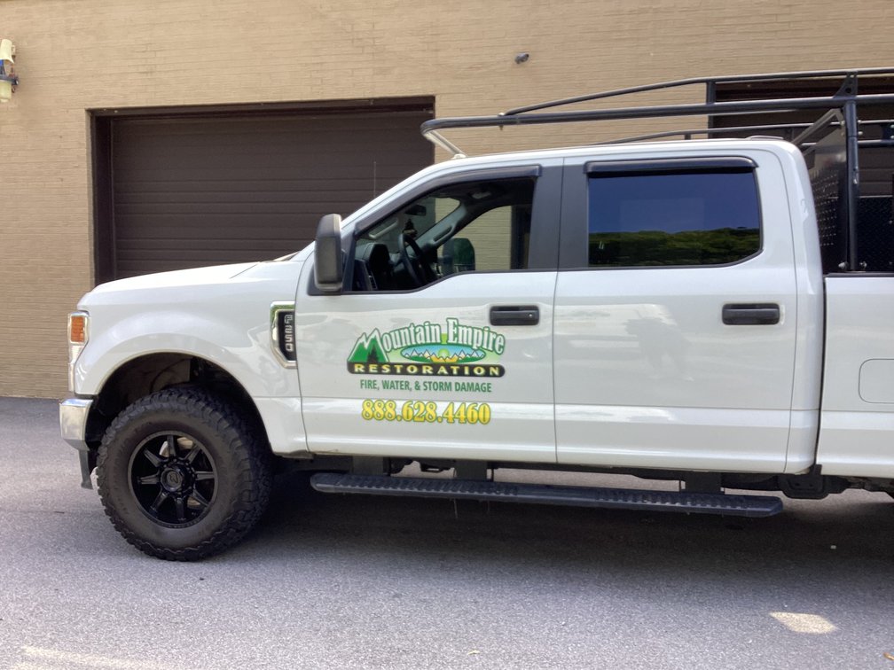 Image for 2021 Ford F250 XL Crew Cab Pick Up with Tool Boxes