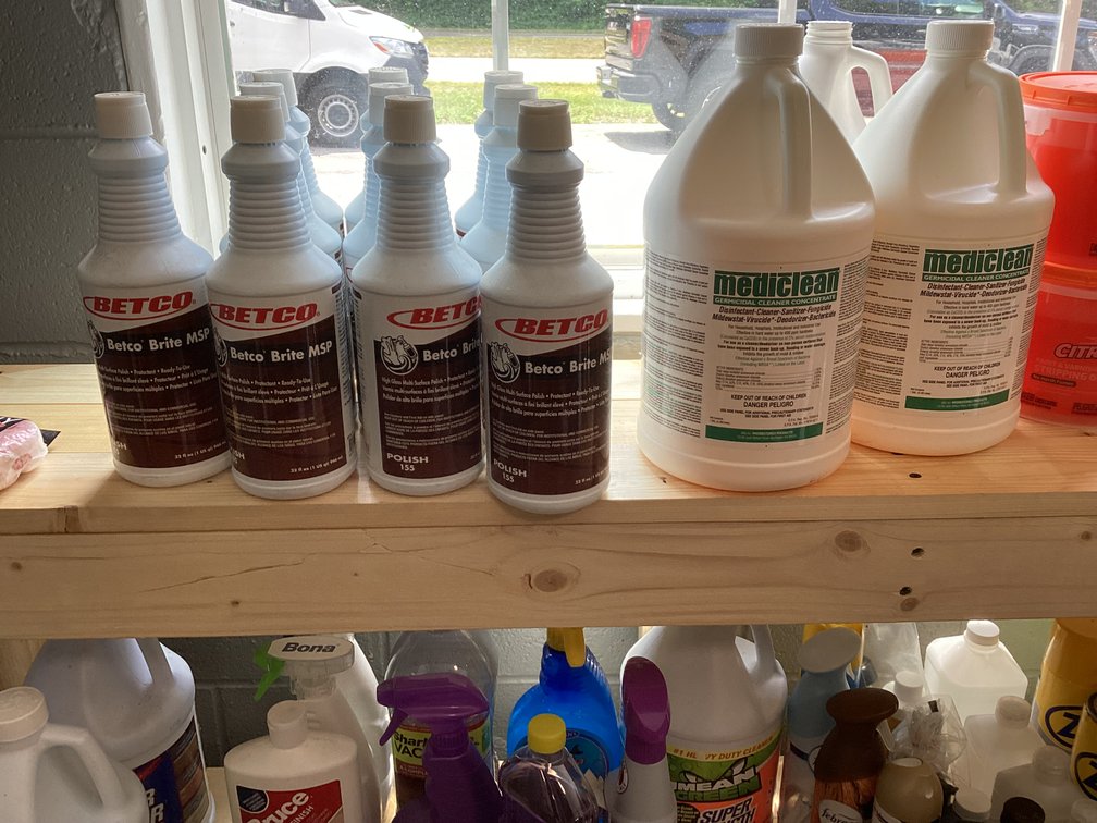 Image for Huge Lot of Cleaning Supplies