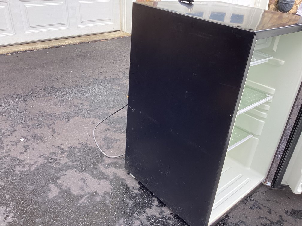 Image for Igloo Small Refrigerator