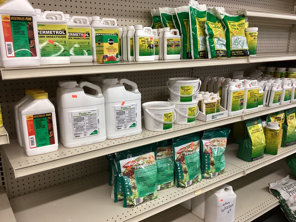 Image for Large Lot of Lawn and Garden Pestisides