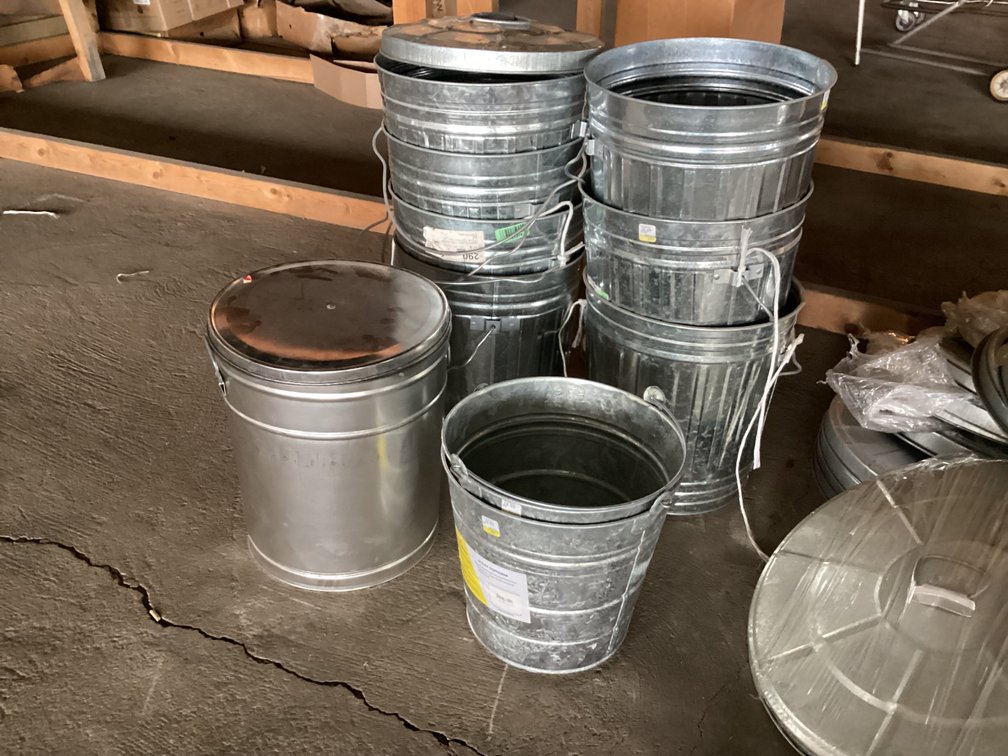 Image for Galvanized Buckets and Lids