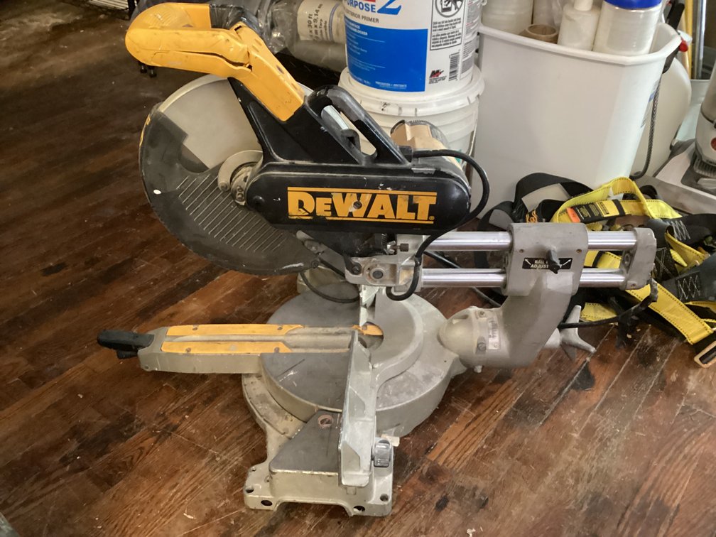 Image for De Walt Compound Miter Saw