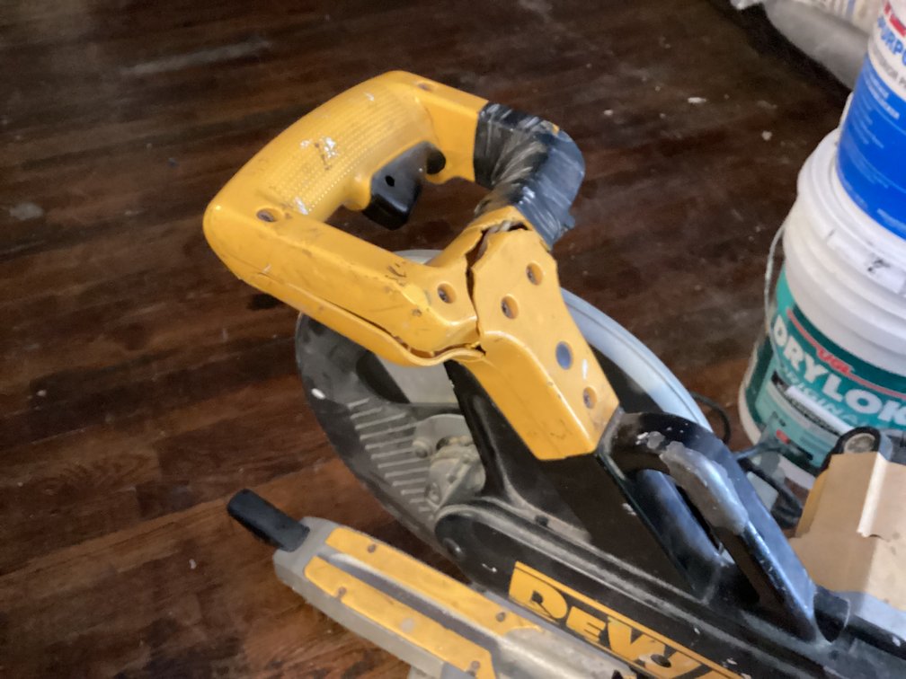 Image for De Walt Compound Miter Saw