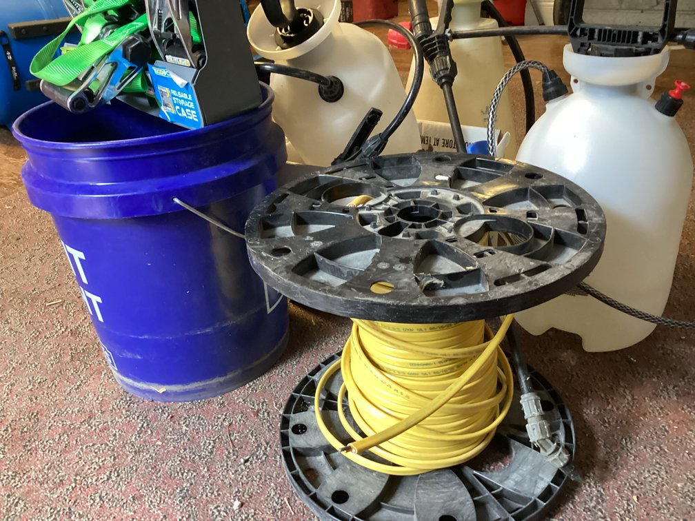 Image for Wire, Sprayers, and Ratchet Straps