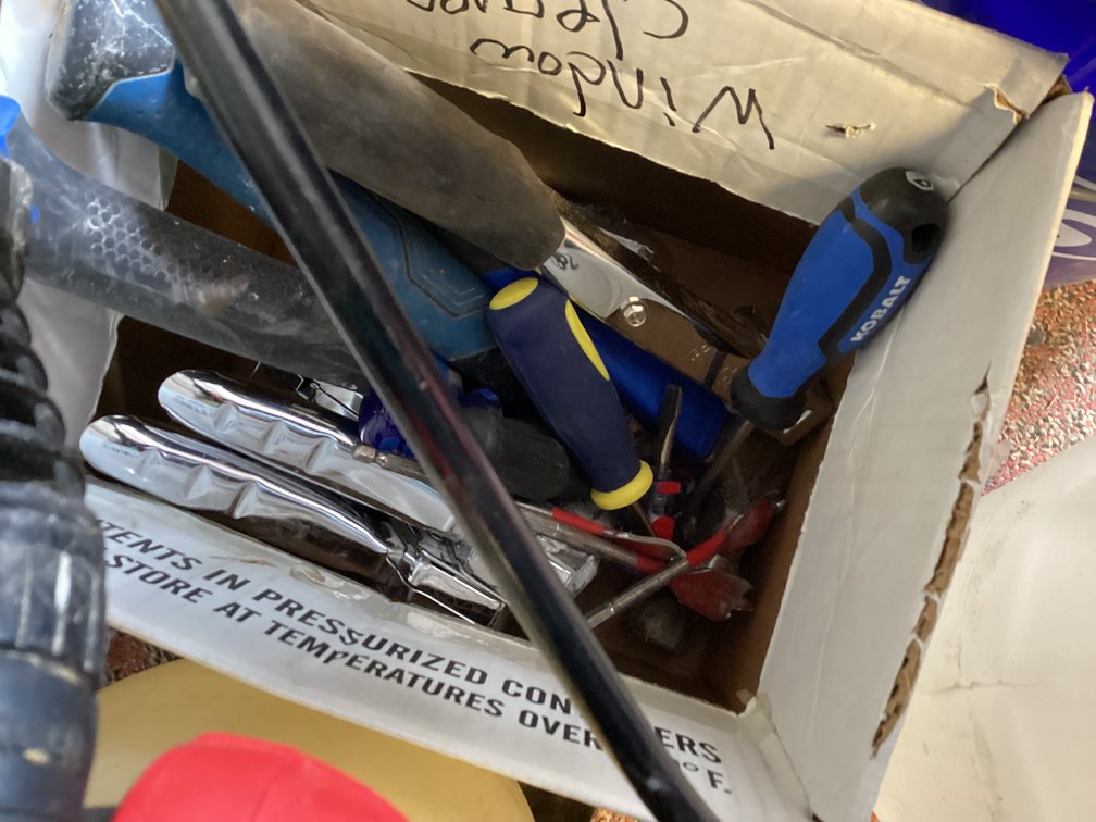 Image for Wire, Sprayers, and Ratchet Straps