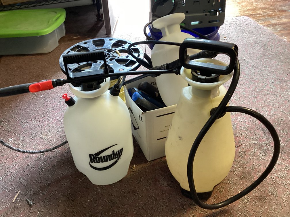 Image for Wire, Sprayers, and Ratchet Straps