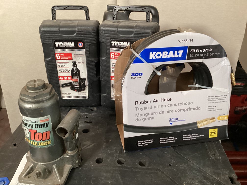 Image for Jacks and Air Hose