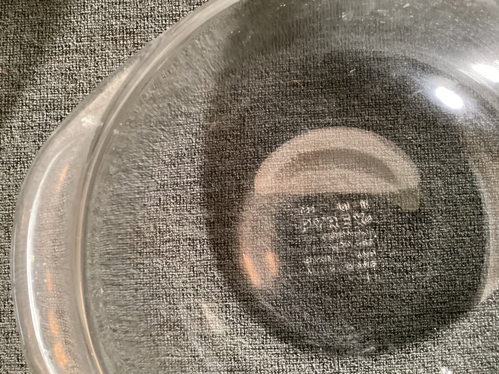 Image for Vintage bowls, some Pyrex and Anchor included