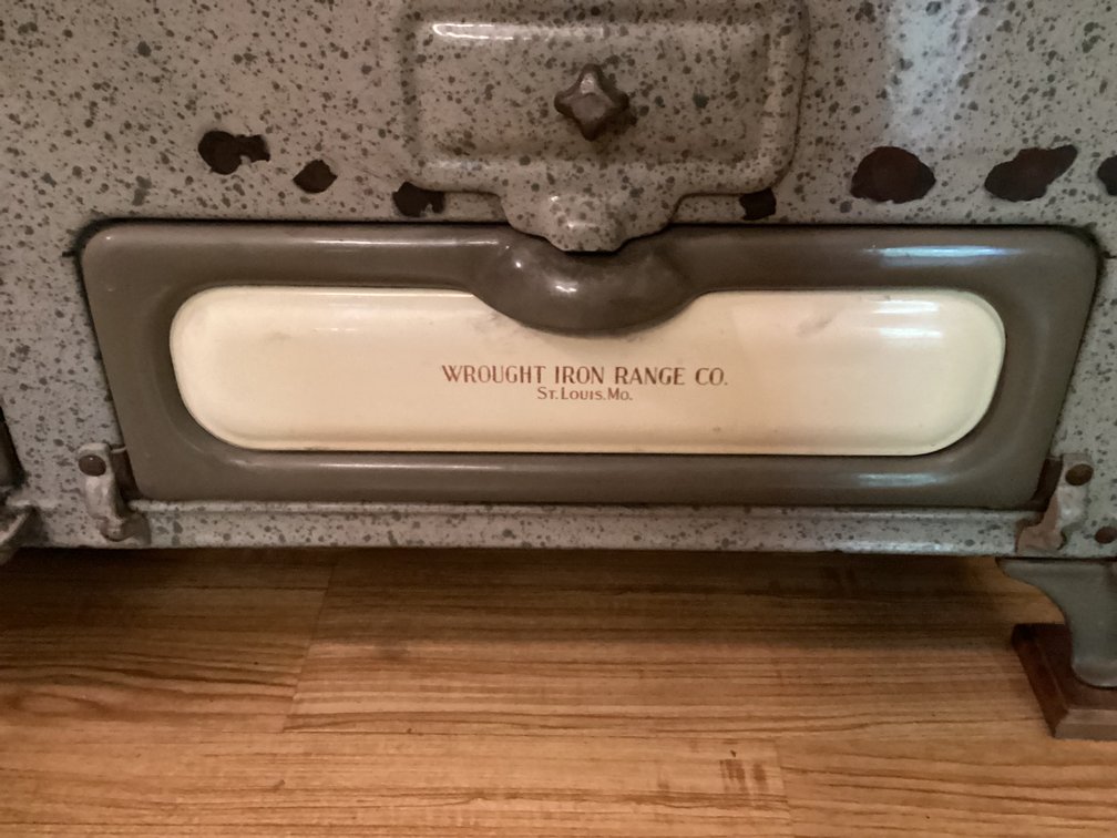Image for Home Comfort Cast Iron Range