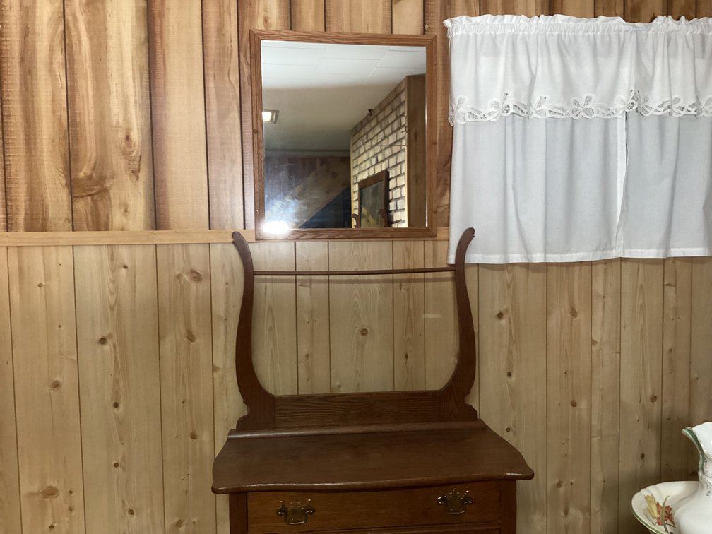 Image for Antique Oak Wash Stand