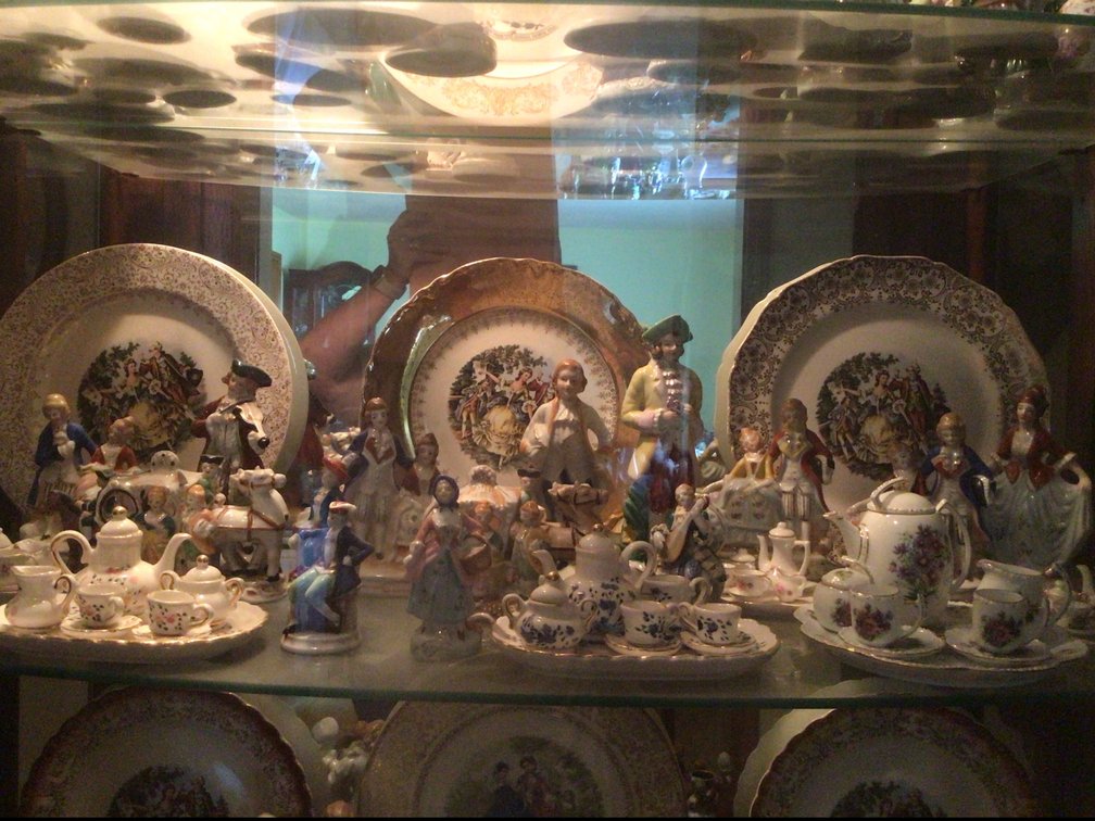 Image for Miniature tea sets , colonial figurines and plates