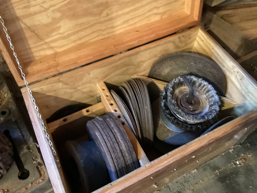 Image for Box of Sanding Discs