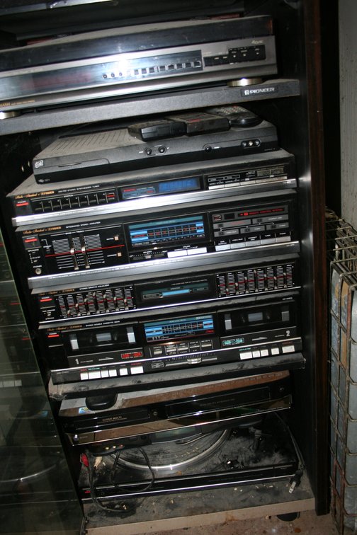 Image for Vintage Fisher Stereo - Kicker Speakers
