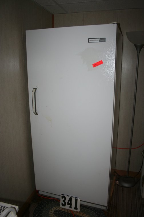 Image for Freezer Signature 2000  (Works Great)