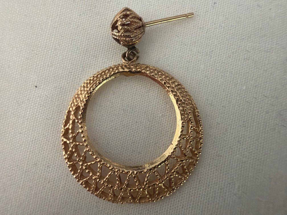 Image for 10K Yellow Gold Filigree Flat Hoop, Pierced, Earring