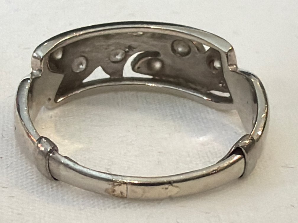 Image for 14K White Gold, 7.0 mm wide Filigree Wedding Band
