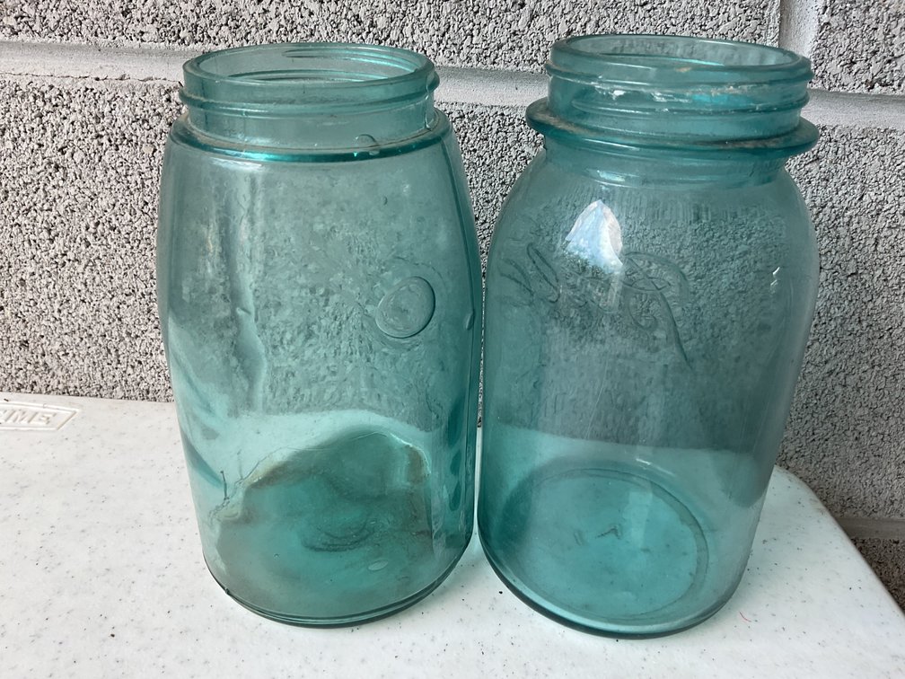 Image for Quart Ball Blue Fruit Jars
