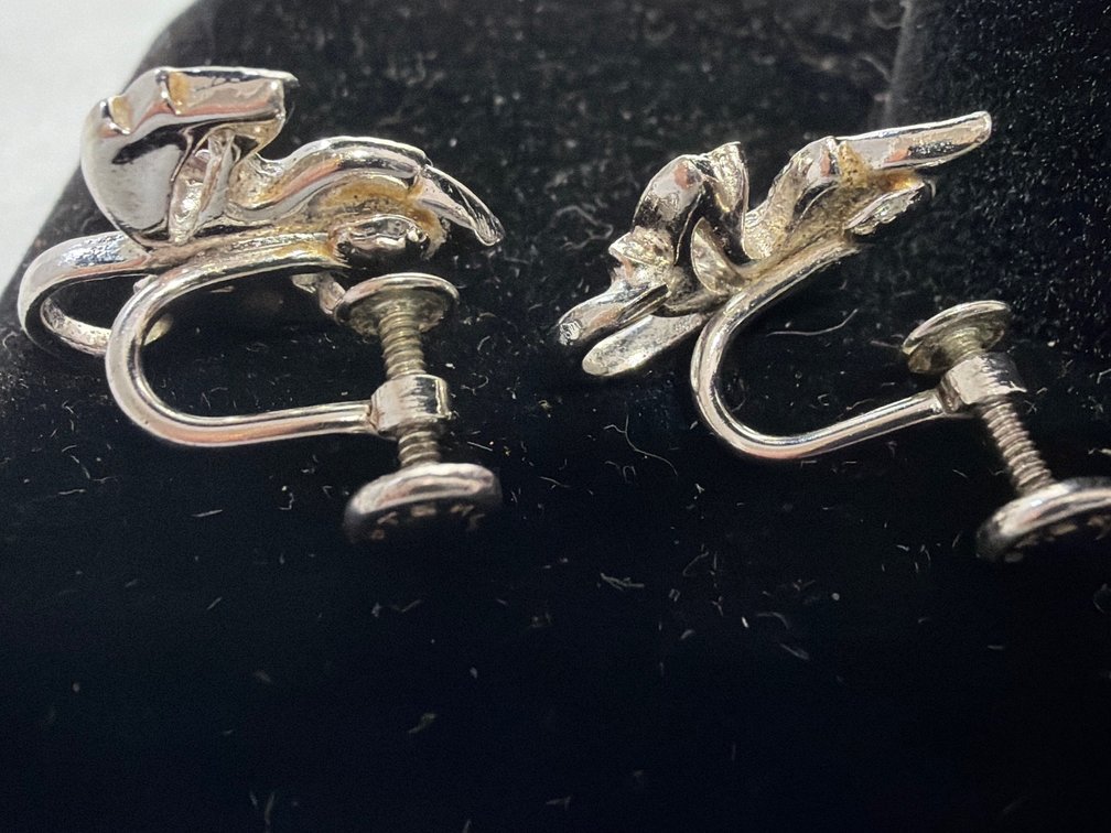 Image for Ladies sterling silver non-pierced earrings  ( matches lot 45A )