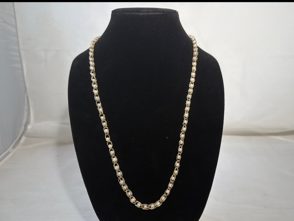 Image for 27” long strand cultured pearl