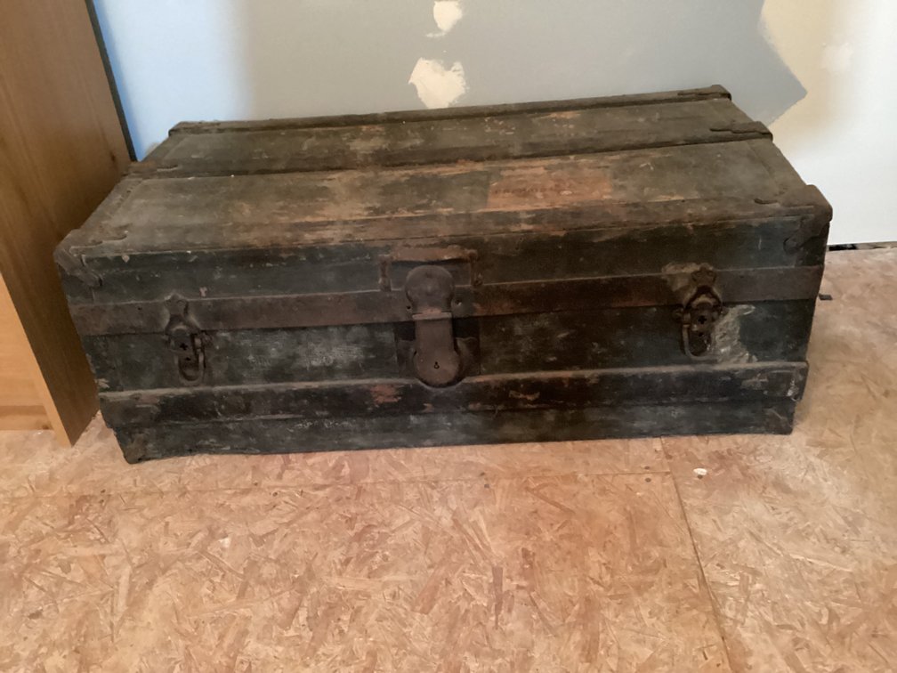 Image for Antique Foot Locker