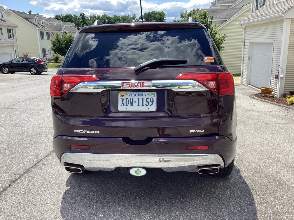 Image for 2018 GMC Acadia Denali
