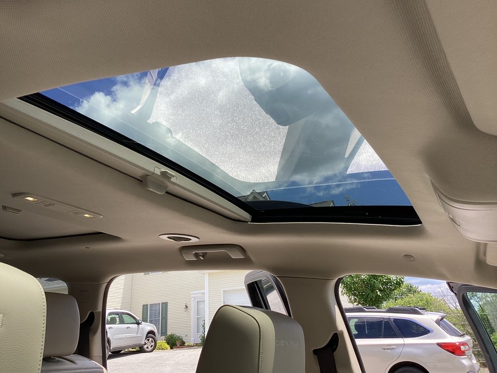 Image for 2018 GMC Acadia Denali