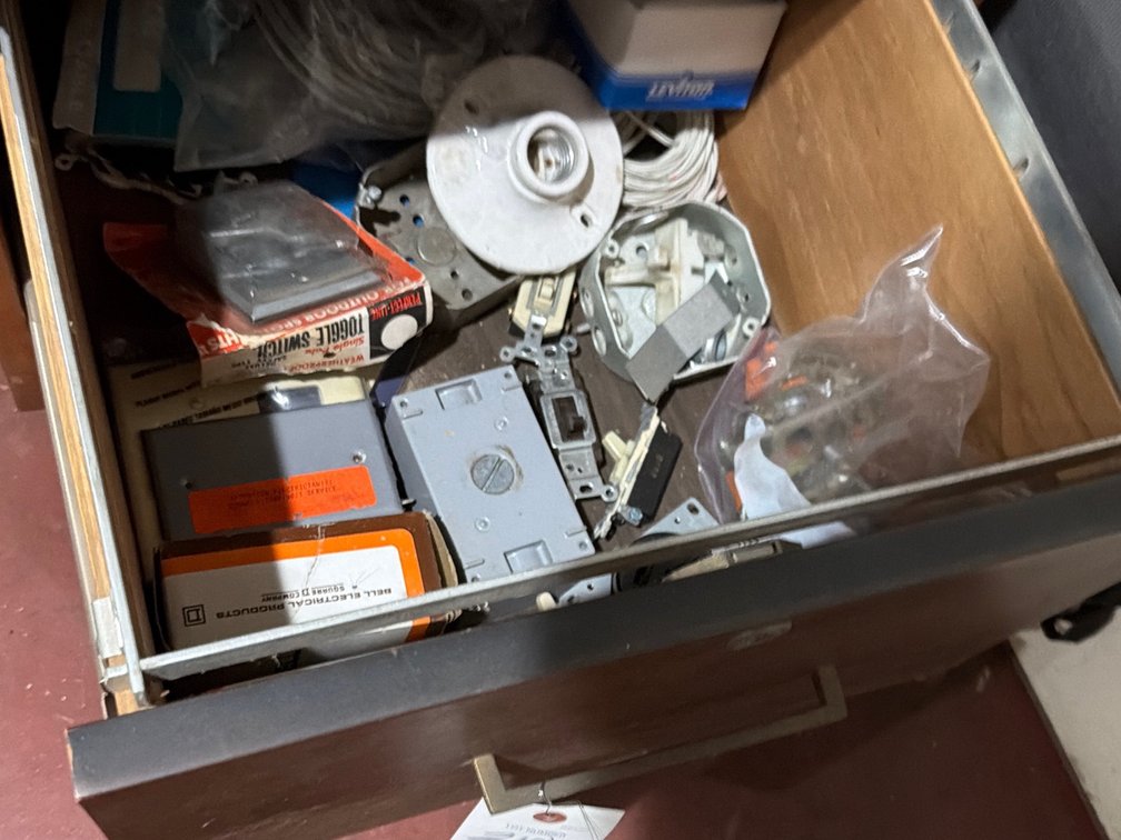 Image for Cabinet and content