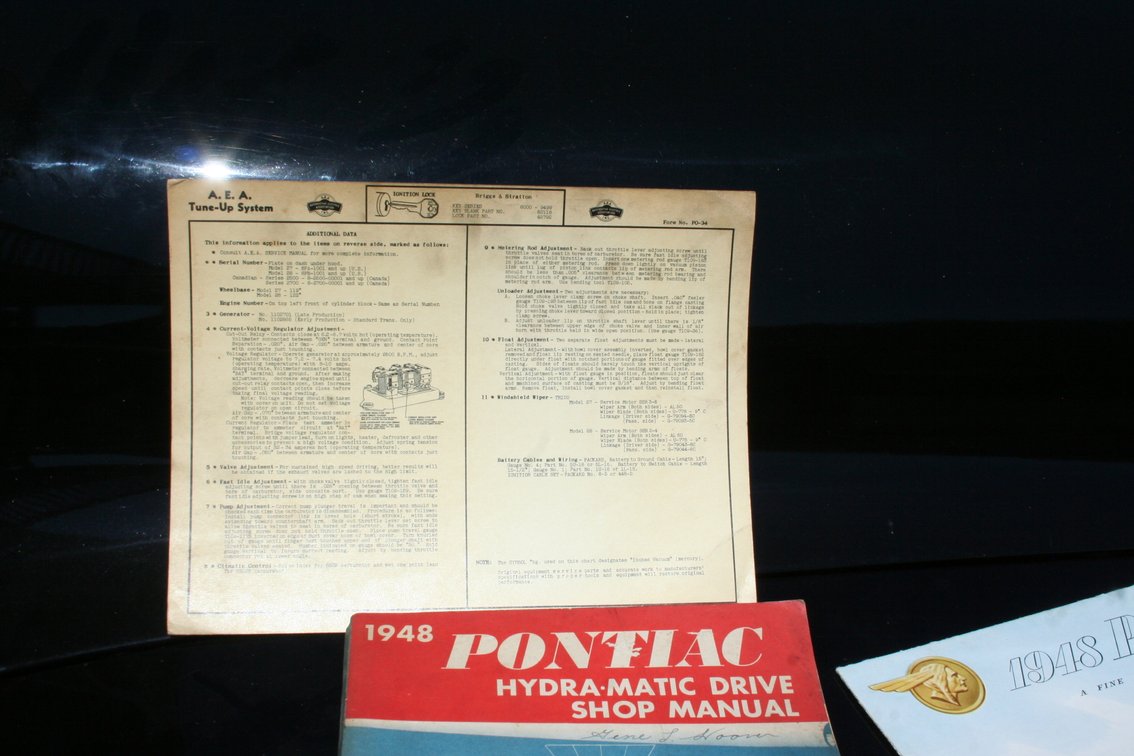 Image for 1948 Pontiac Series 28PB Streamliner 8 4 Door Sedan