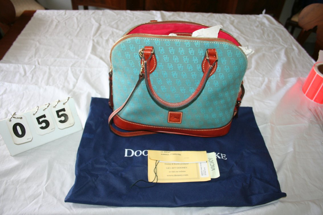 Image for Teal colored Dooney & Bourke ladies handbag