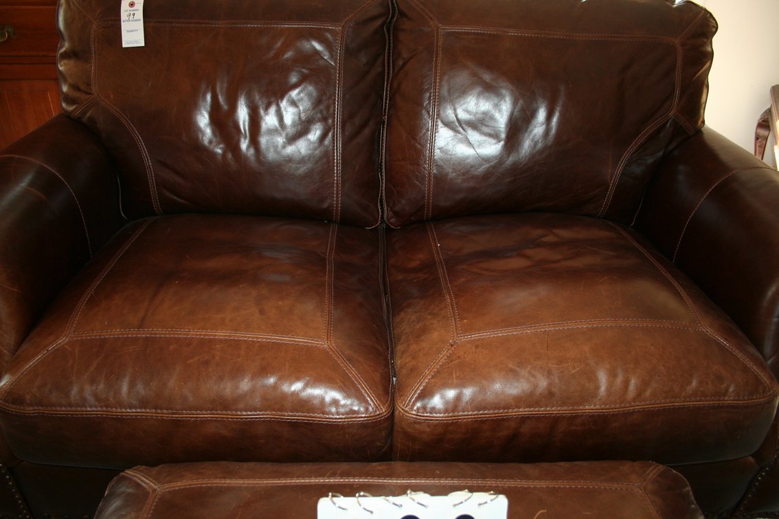 Image for Modern 2015 genuine leather loveseat & matching ottoman