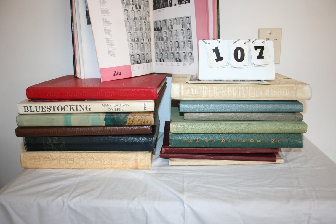Image for 15 assorted high school & college yearbooks & annuals