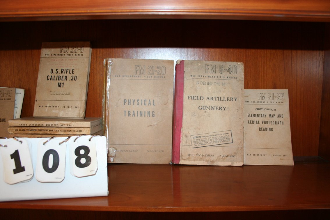 Image for 15 assorted US Army field & technical manuals