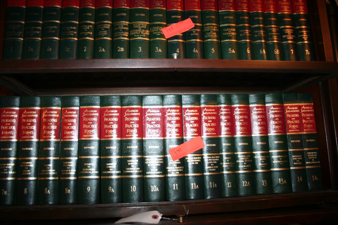 Image for 10 Shelves of law books (1 Lot)