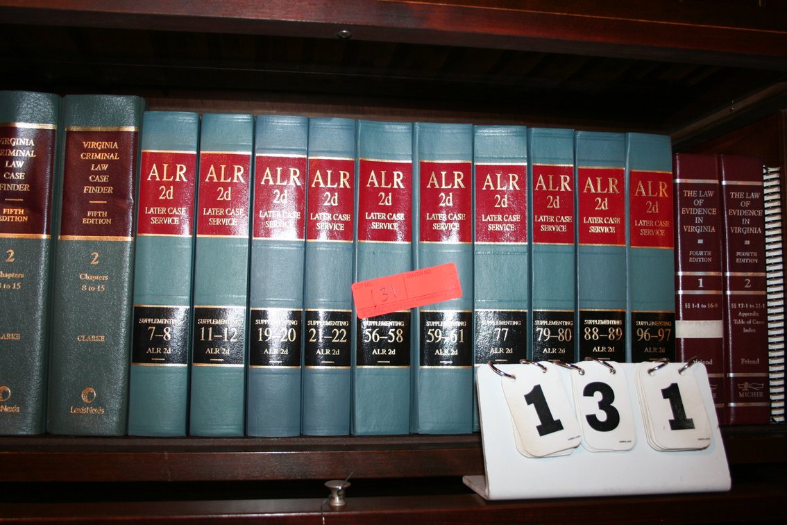 Image for 10 Shelves of law books (1 Lot)