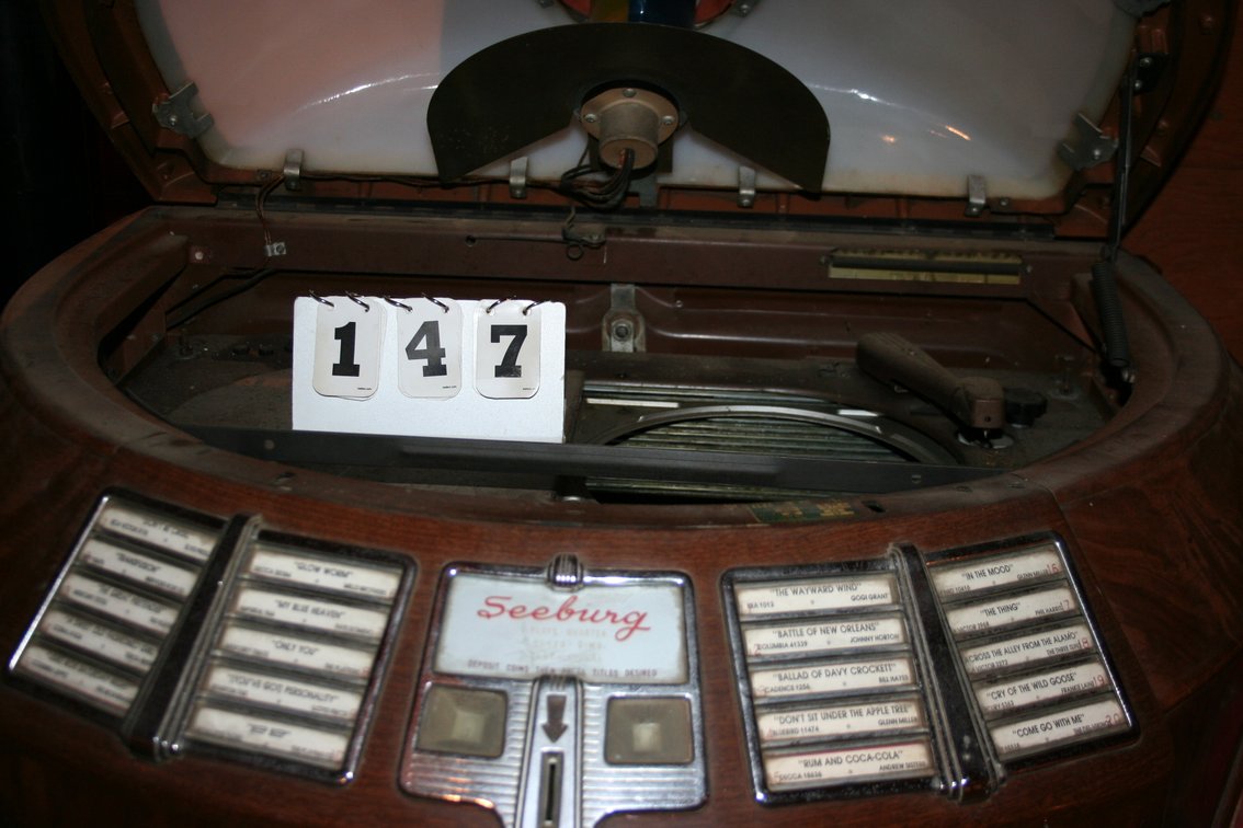 Image for 1947 Seeburg Model 147MA 