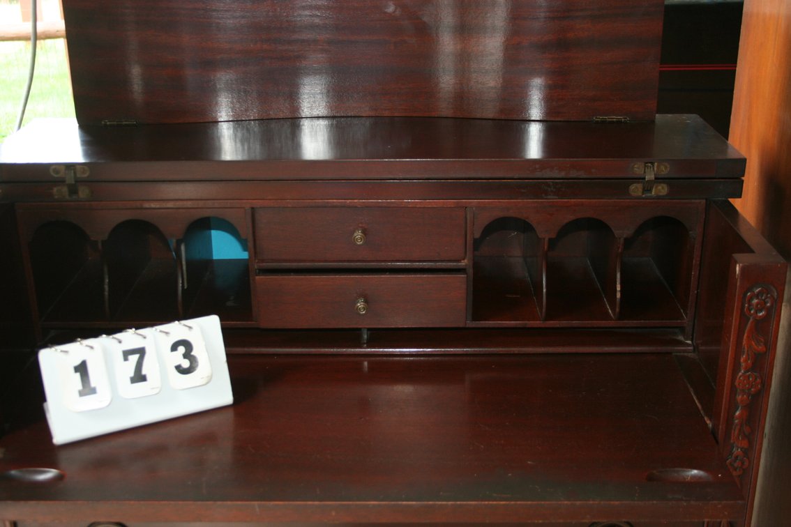 Image for Early 1940's 5 piece Waterfall bedroom suite